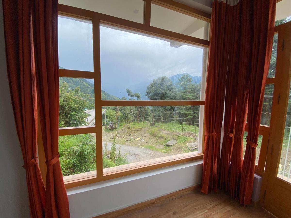Hotel Mansarovar Inn Munsyari Εξωτερικό φωτογραφία
