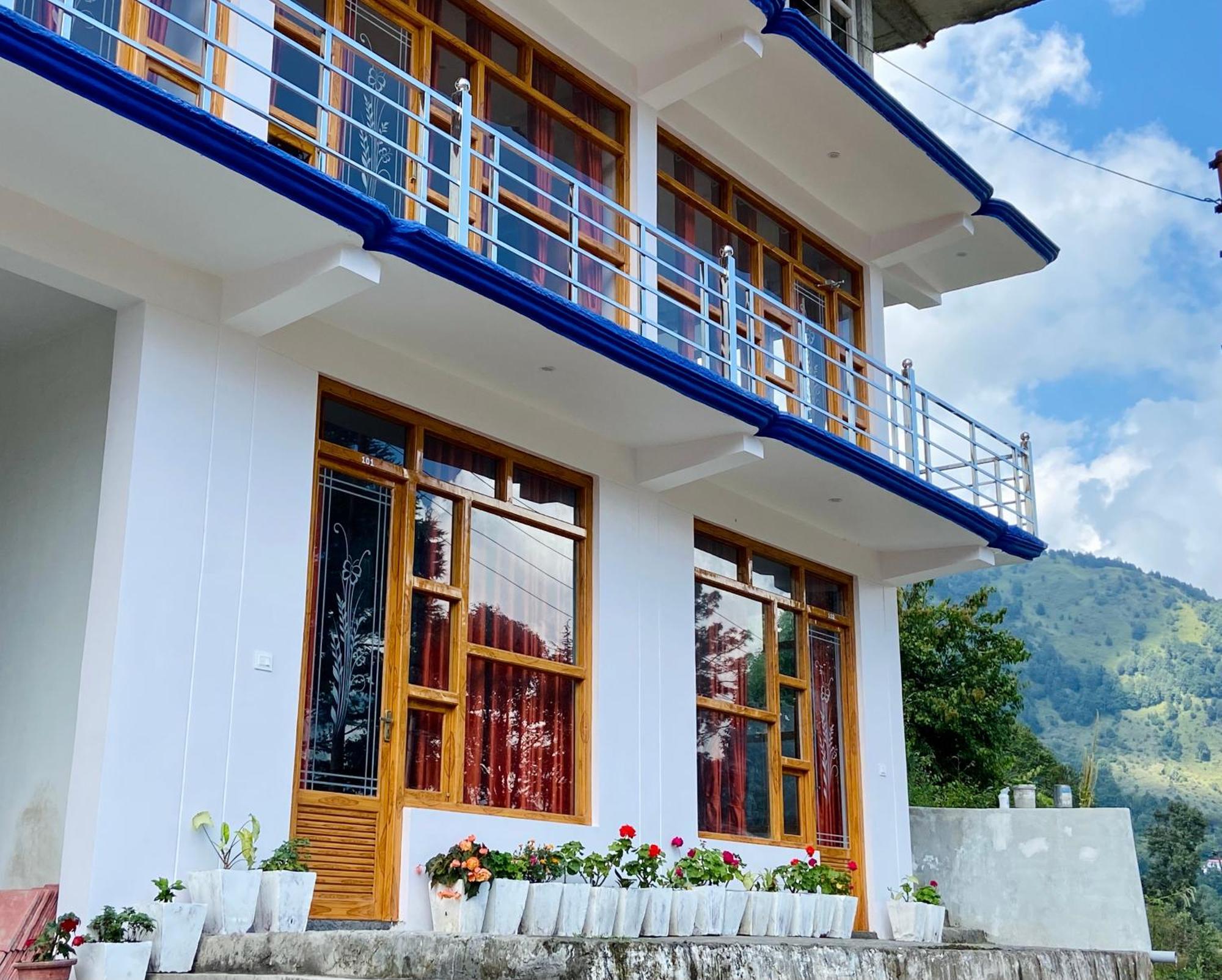 Hotel Mansarovar Inn Munsyari Εξωτερικό φωτογραφία